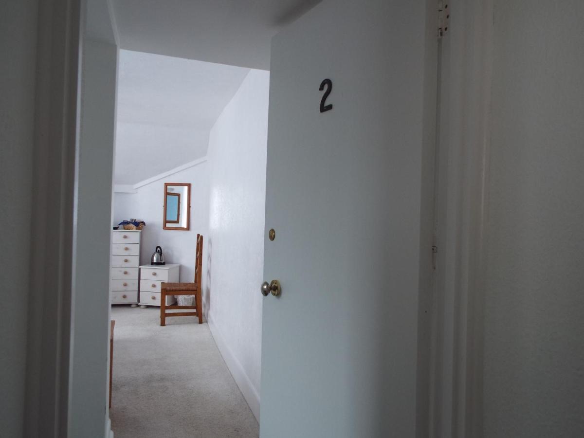 Corner House Guest House Bideford Bagian luar foto
