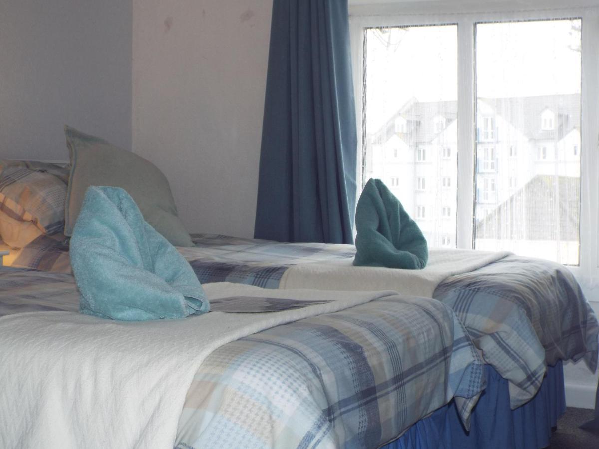 Corner House Guest House Bideford Bagian luar foto