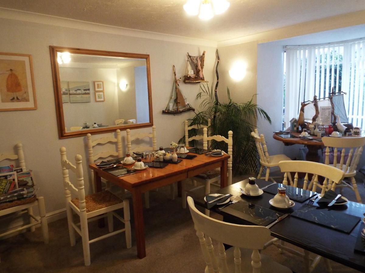 Corner House Guest House Bideford Bagian luar foto